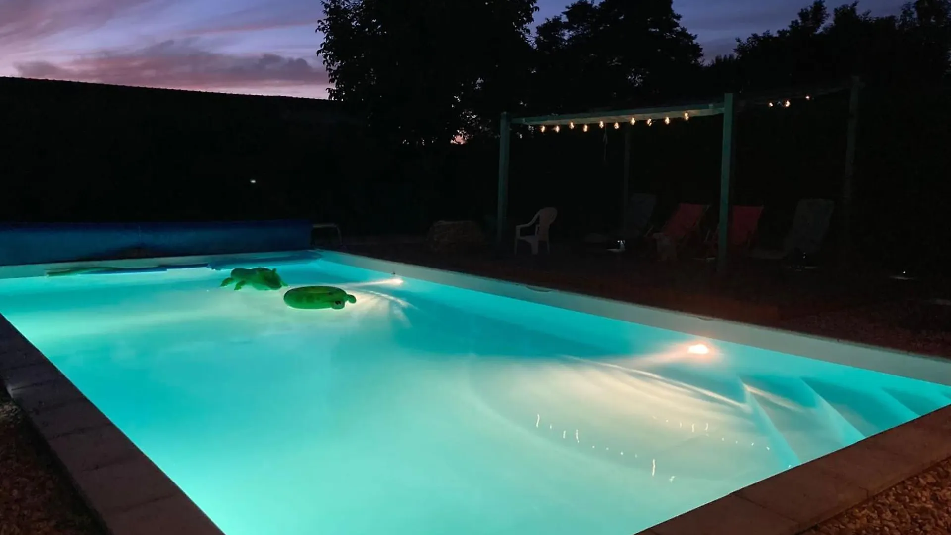 Gite Ferme Equestre Avec Piscine Castex