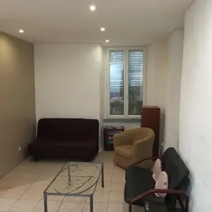 Village Medieval Appartement Saint-Germain-Laval (Loire)